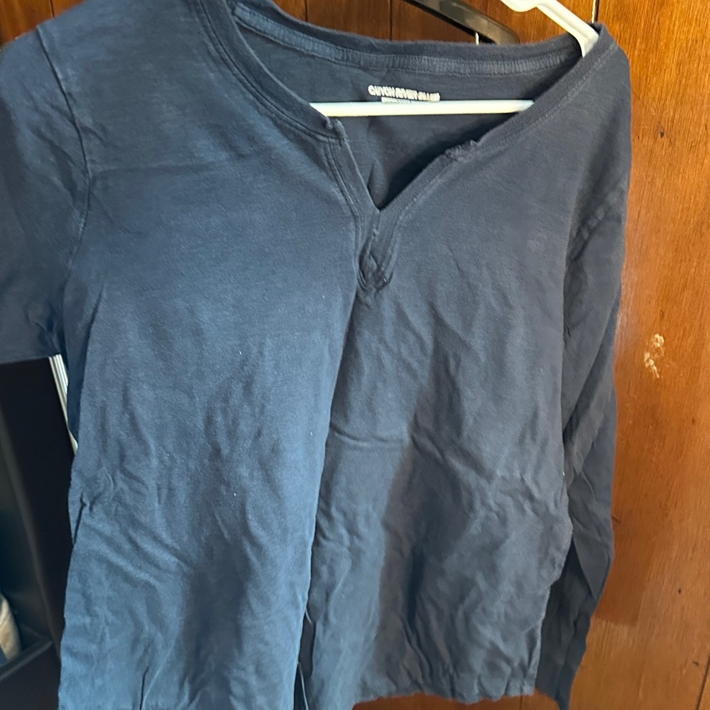 Canyon River Blues Deep Navy V-Notch Long Sleeve Top